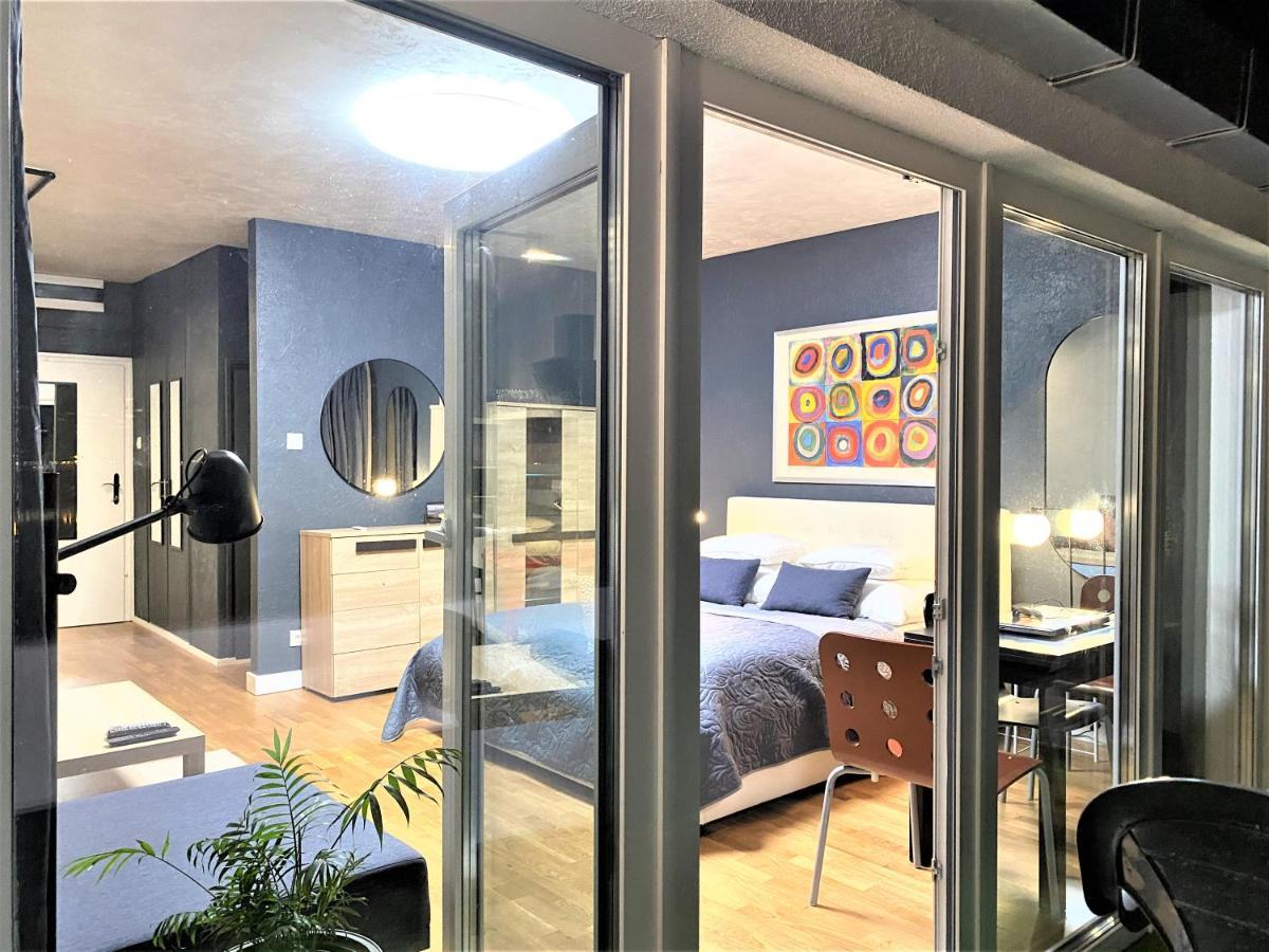 Danube View Artapartment With Balcony Budapest Exterior photo