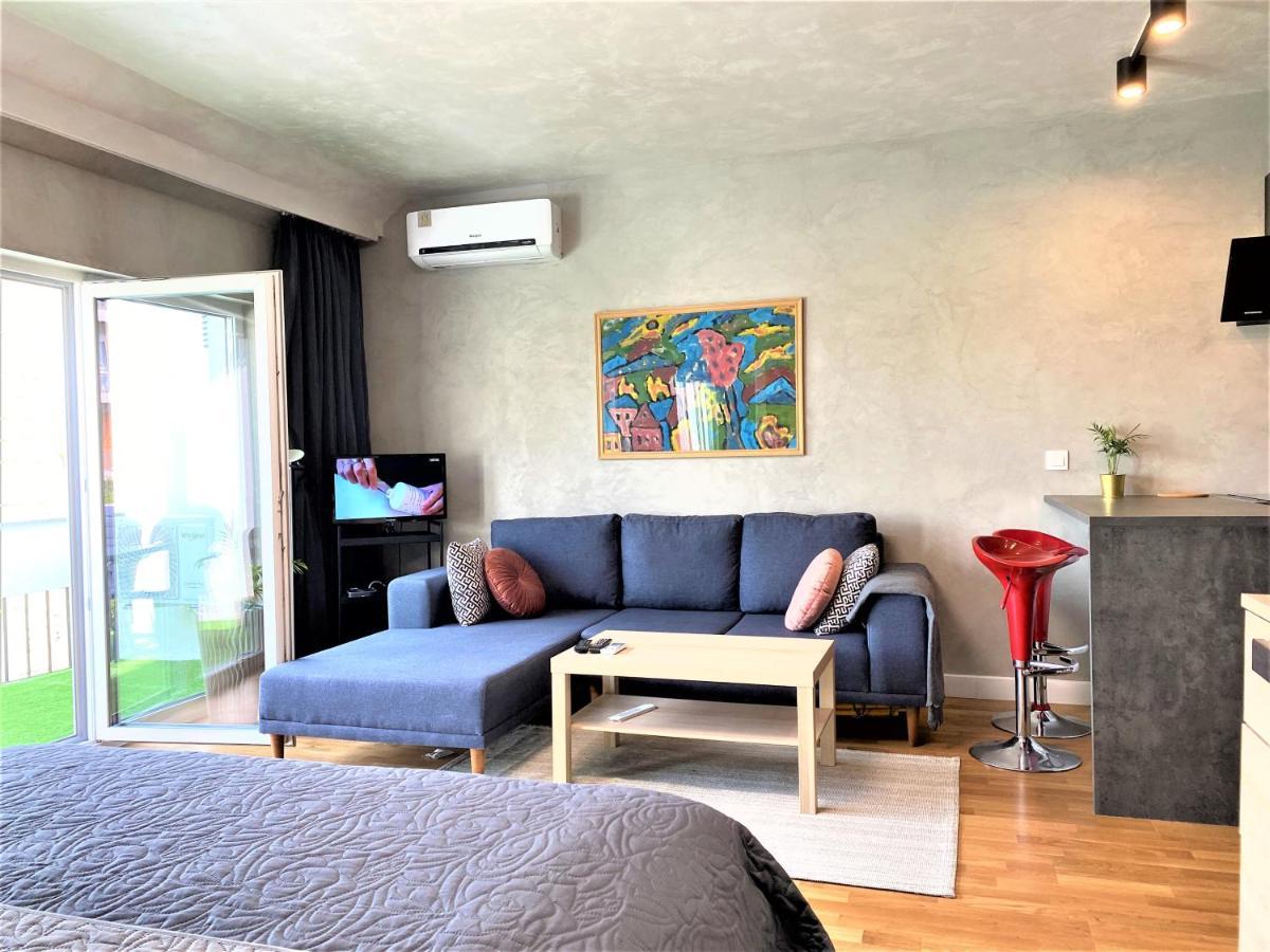 Danube View Artapartment With Balcony Budapest Exterior photo